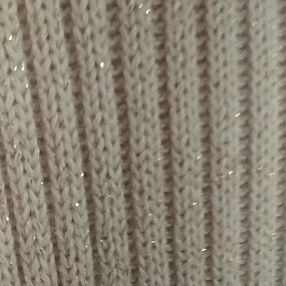 Sweater - Picture 4 of 5